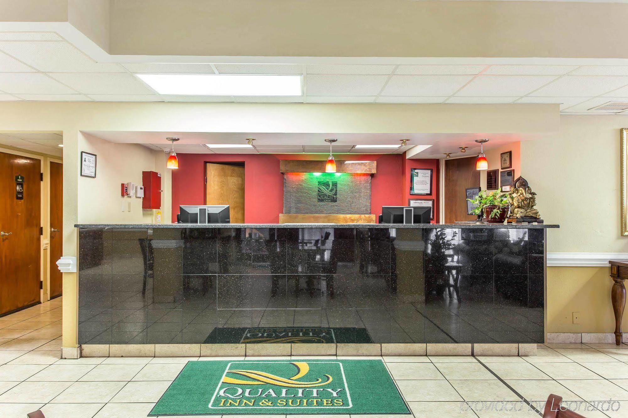 Clarion Pointe Statesville Εξωτερικό φωτογραφία